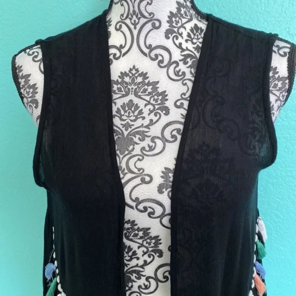 Steve Madden Nyc Open Front Fringe Tassel Shrug Os - image 3